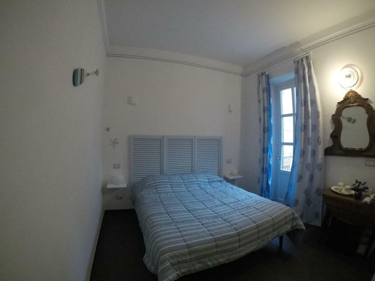 Casa Italia Hotel Spotorno Bagian luar foto
